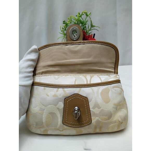 Coach Legacy Signature Beige Canvas Brown Leather Trim Flap Wristlet Coin Wallet - Picture 10 of 12